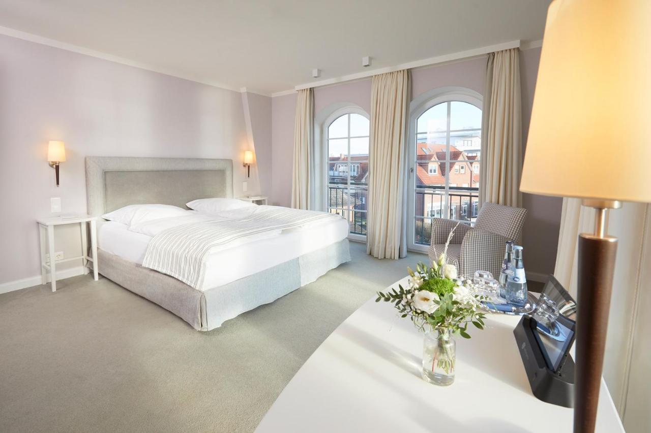 Kino-Hotel Meyer Harsefeld Exteriör bild